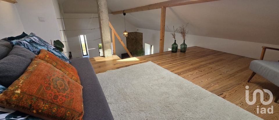 Moradia T2 em Encarnação de 146 m²