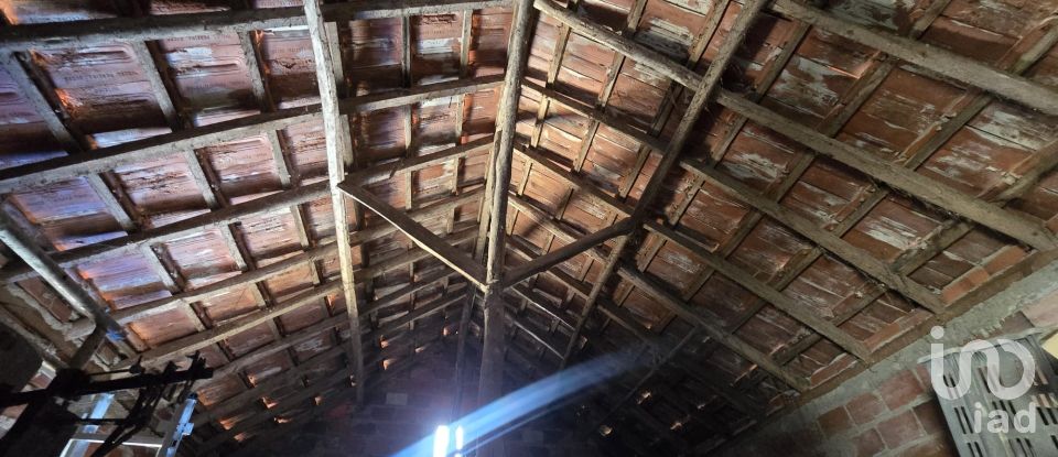 Moradia T2 em Encarnação de 146 m²