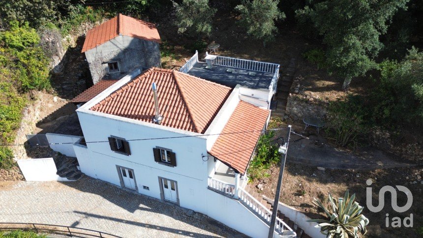 Maison T2 à Cumeeira de 155 m²