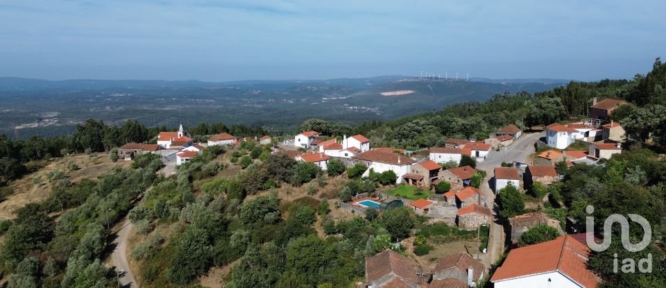 Maison T2 à Cumeeira de 155 m²