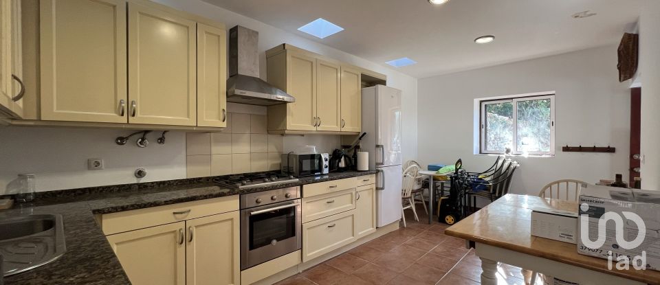 Maison T2 à Cumeeira de 155 m²