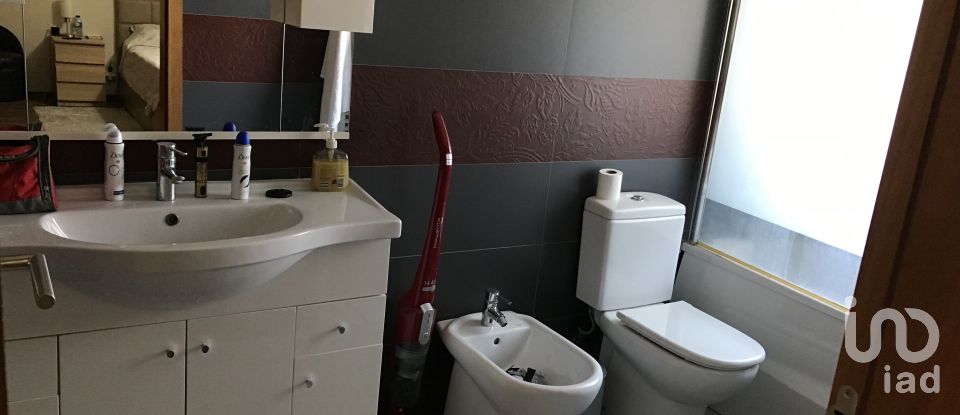 Moradia T3 em Albufeira e Olhos de Água de 369 m²