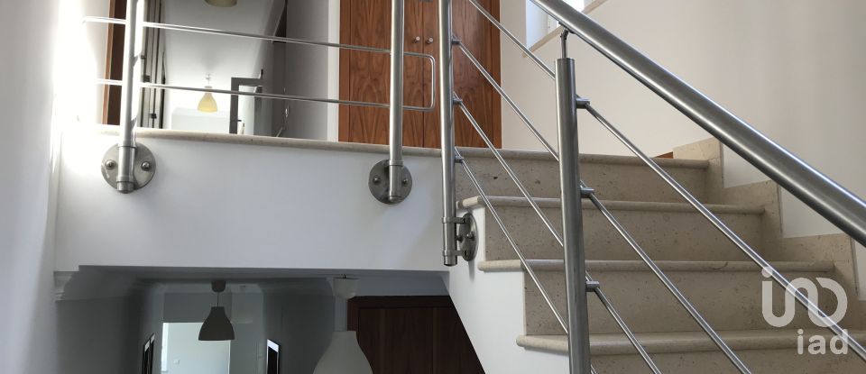 Moradia T3 em Albufeira e Olhos de Água de 369 m²