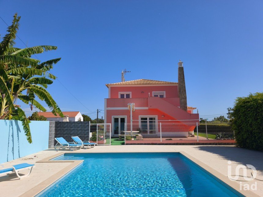 Moradia T4 em Vila Nova de Cacela de 233 m²