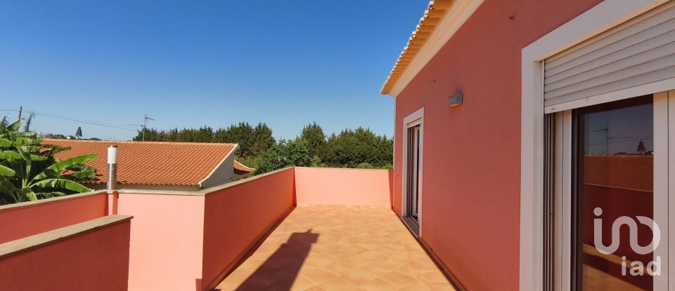 Moradia T4 em Vila Nova de Cacela de 233 m²