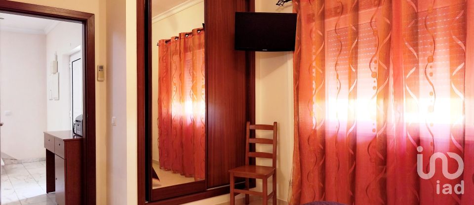 Moradia T4 em Vila Nova de Cacela de 233 m²