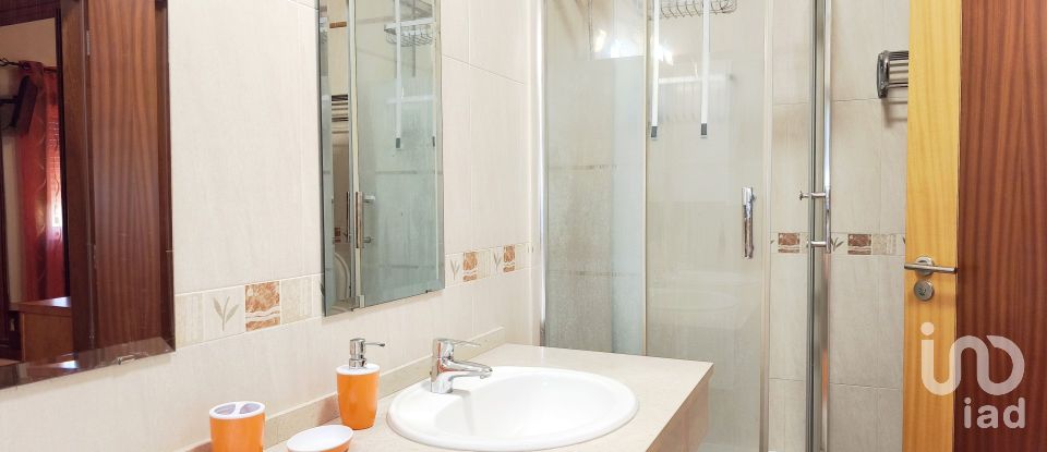 Moradia T4 em Vila Nova de Cacela de 233 m²