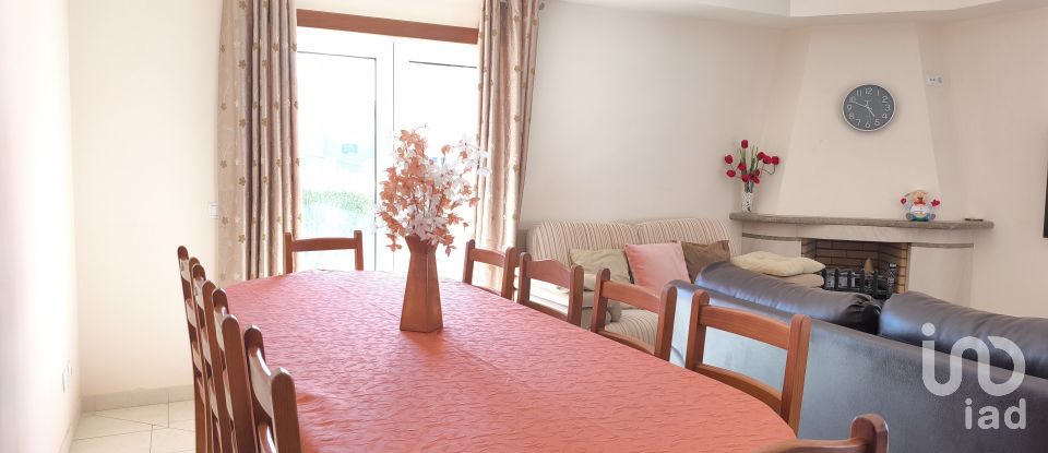 Moradia T4 em Vila Nova de Cacela de 233 m²