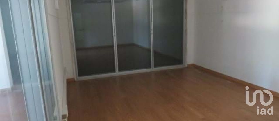 Shop / premises commercial in Muge of 5,460 m²