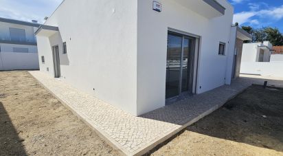 House/villa T4 in Azeitão (São Lourenço e São Simão) of 200 m²