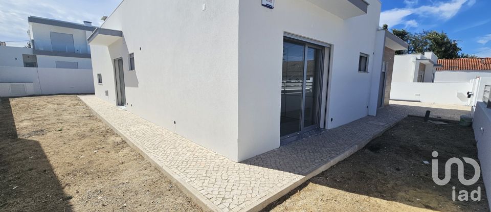 Maison T4 à Azeitão (São Lourenço e São Simão) de 200 m²
