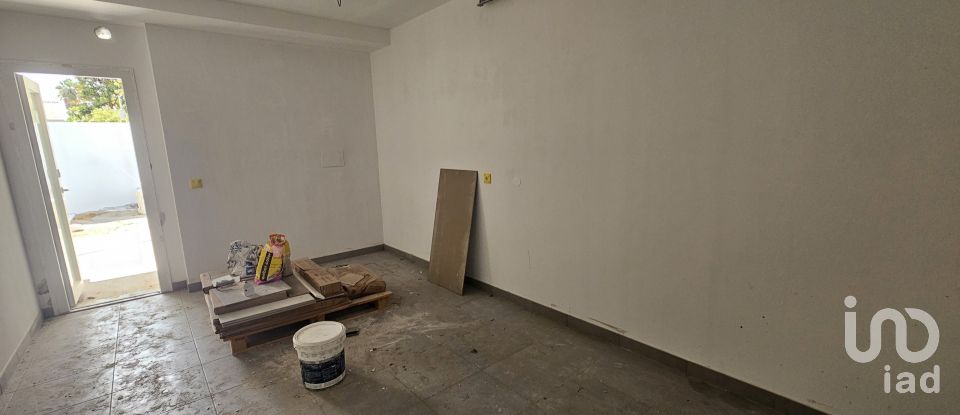 Maison T4 à Azeitão (São Lourenço e São Simão) de 200 m²