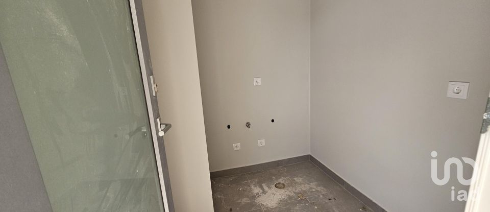 Maison T4 à Azeitão (São Lourenço e São Simão) de 200 m²