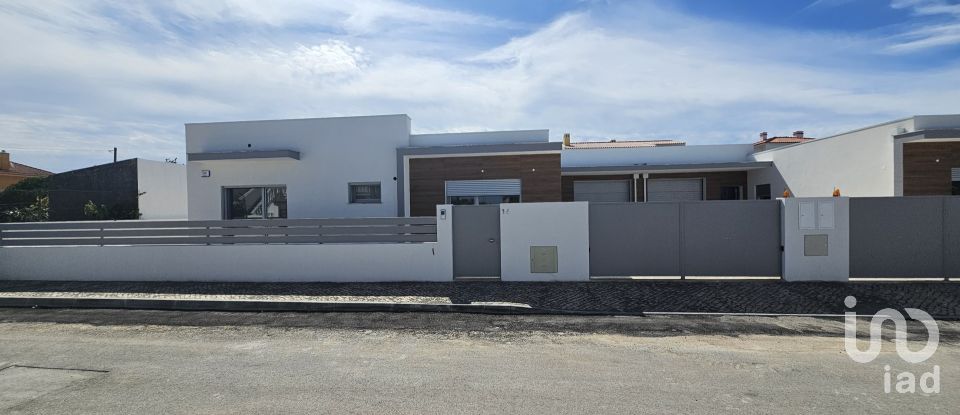 Maison T4 à Azeitão (São Lourenço e São Simão) de 200 m²