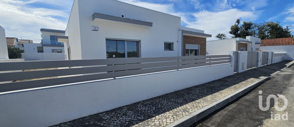 Casa / moradia T4 em Azeitão (São Lourenço e São Simão) de 200 m²