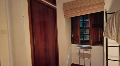 Maison de village T3 à Açoreira de 98 m²