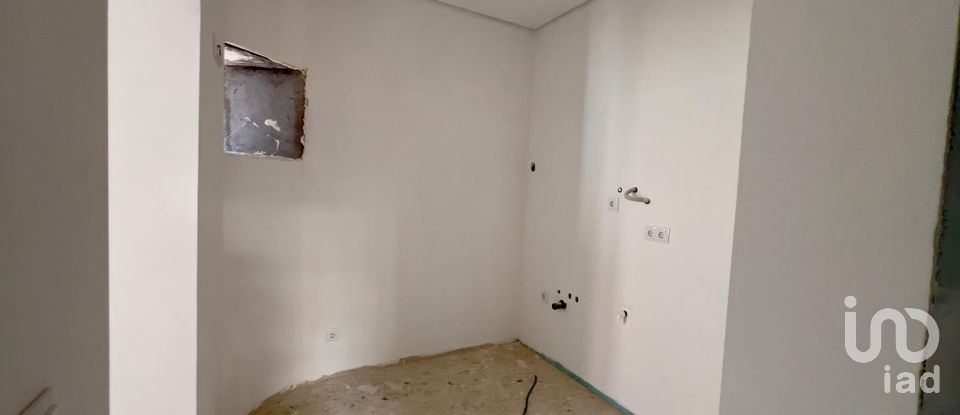 Apartment T1 in Alcântara of 41 m²