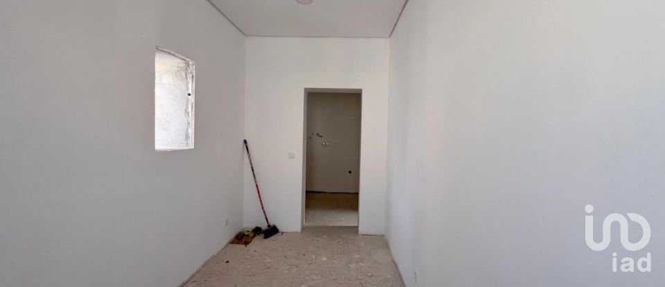 Apartment T1 in Alcântara of 41 m²