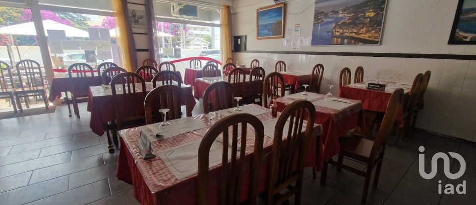 Boutique/Local commercial à Olhão de 87 m²