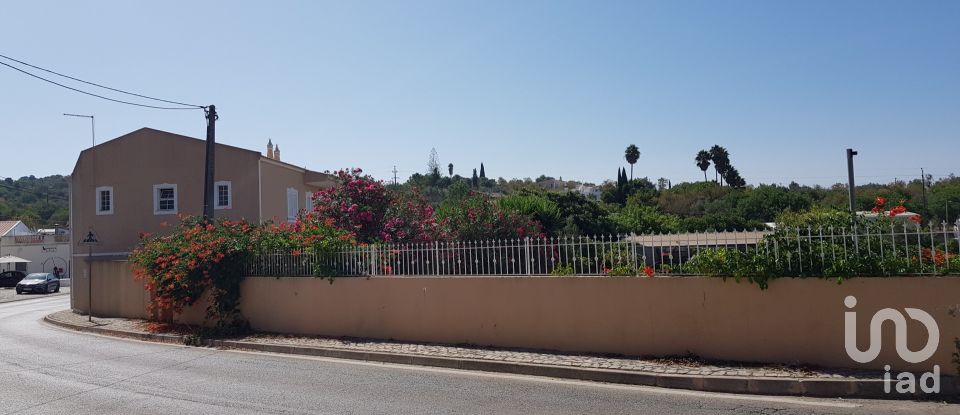 House T4 in Boliqueime of 216 m²