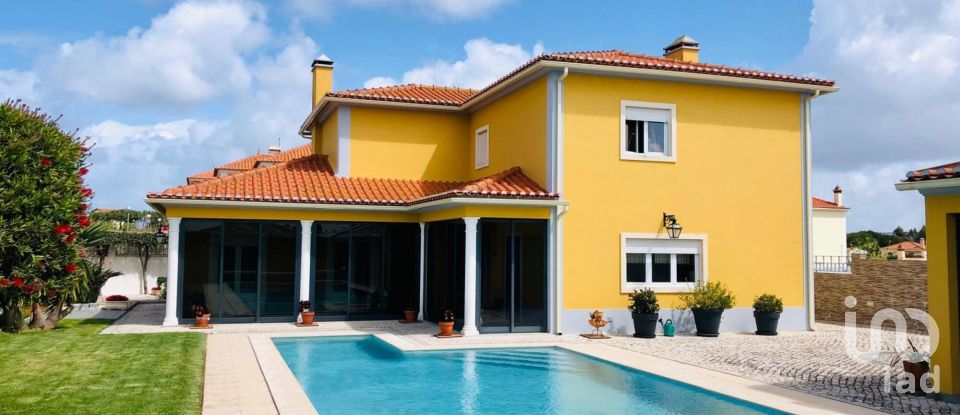 Maison T5 à Silveira de 285 m²