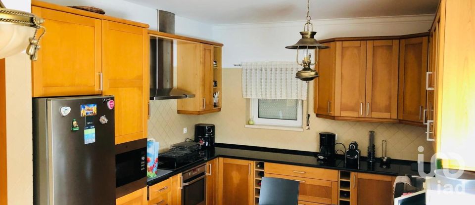 Maison T5 à Silveira de 285 m²