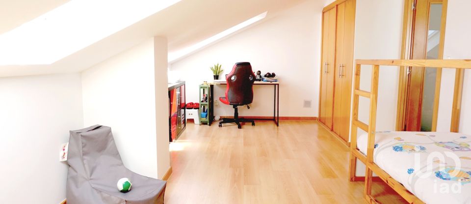 Apartment T3 in Silveira of 210 m²