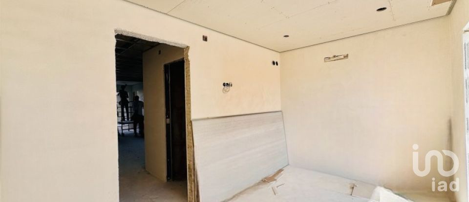 Moradia T3 em Fernão Ferro de 130 m²