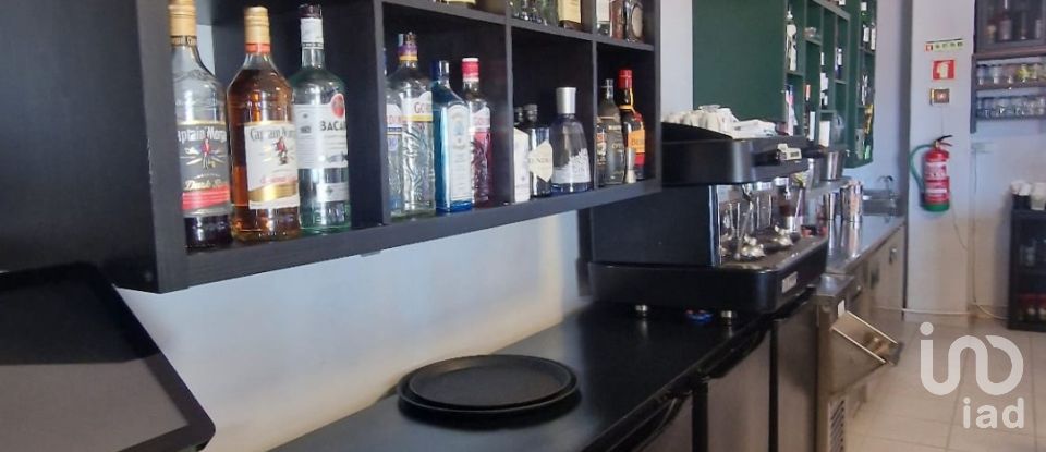 Boutique/Local commercial à Quarteira de 150 m²