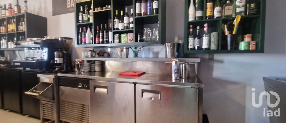 Boutique/Local commercial à Quarteira de 150 m²