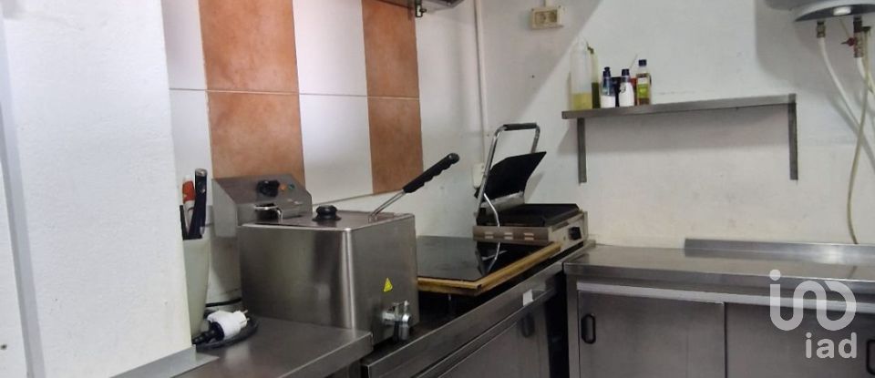 Boutique/Local commercial à Quarteira de 150 m²