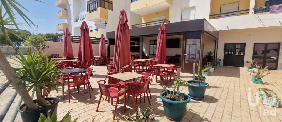 Boutique/Local commercial à Quarteira de 150 m²