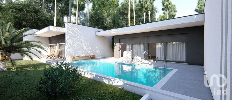 Terreno urbano em Chafé de 1 356 m²