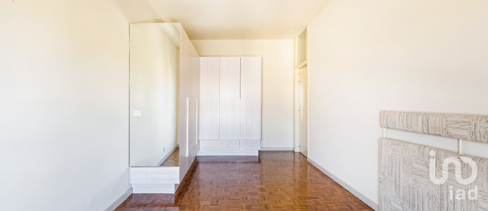 Apartment T2 in Cedofeita, Santo Ildefonso, Sé, Miragaia, São Nicolau e Vitória of 96 m²