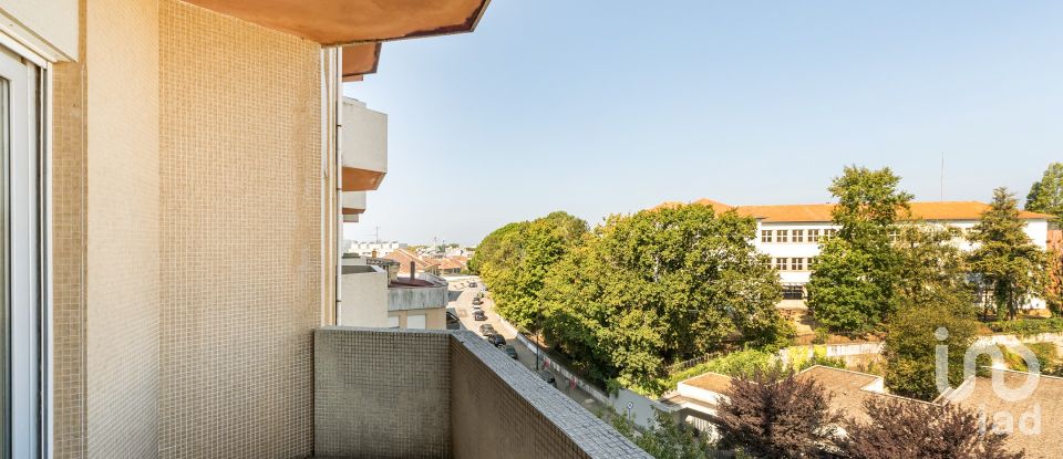 Apartment T2 in Cedofeita, Santo Ildefonso, Sé, Miragaia, São Nicolau e Vitória of 96 m²