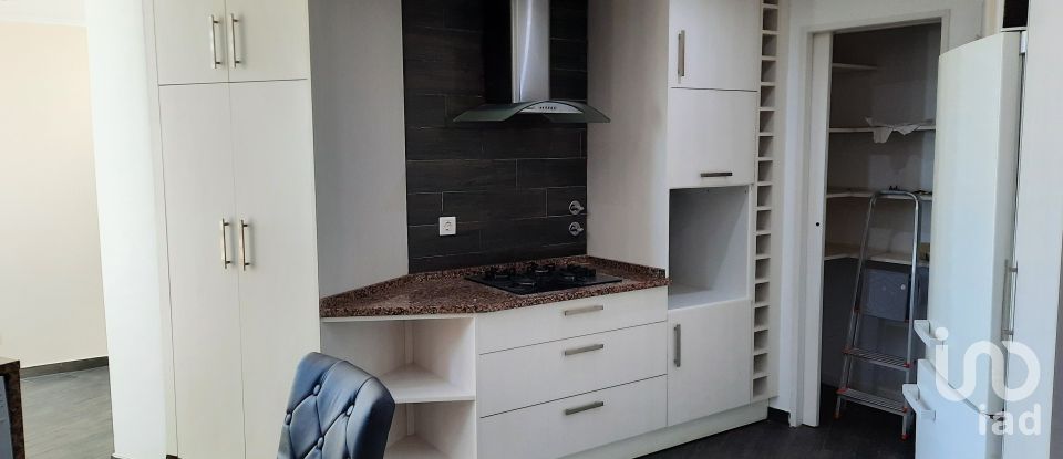 Apartment T4 in Cascais e Estoril of 159 m²