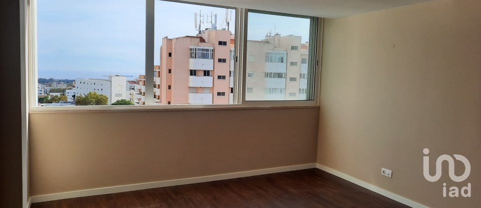 Apartment T4 in Cascais e Estoril of 159 m²