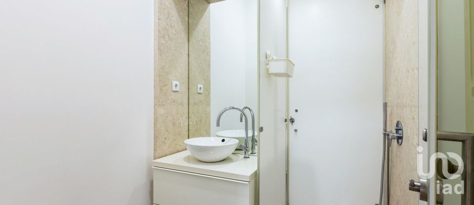 Apartment T2 in Avenidas Novas of 123 m²