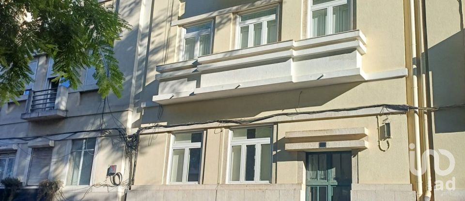 Apartment T2 in Avenidas Novas of 123 m²