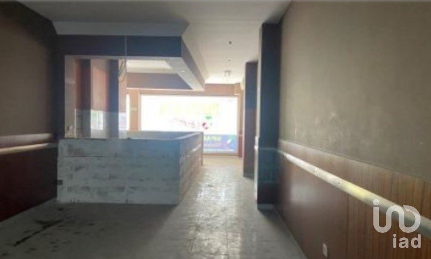 Boutique/Local commercial à Cidade da Maia de 80 m²