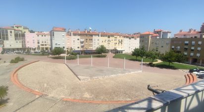 Appartement T2 à Quinta do Conde de 85 m²