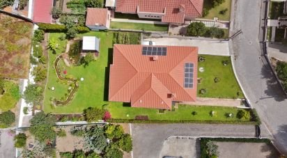 Maison T4 à Vilaça e Fradelos de 394 m²