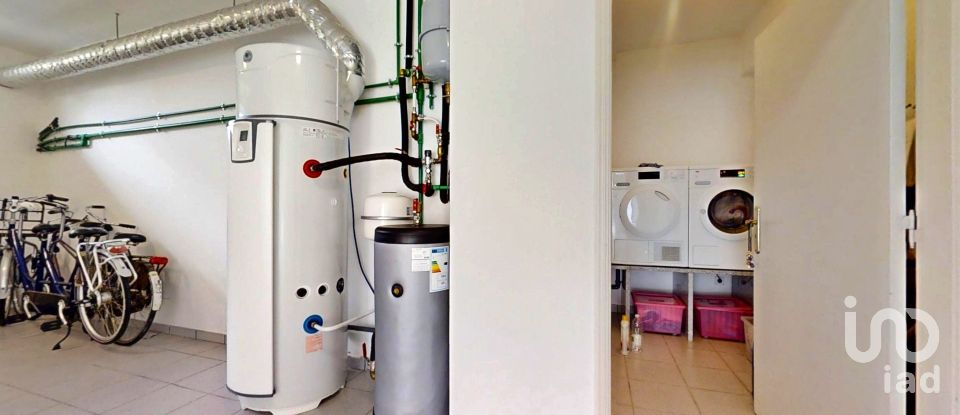 Maison T4 à Vilaça e Fradelos de 394 m²