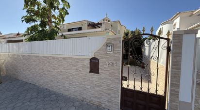 Maison T3 à Alcantarilha e Pêra de 186 m²