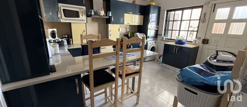 Moradia T3 em Alcantarilha e Pêra de 186 m²