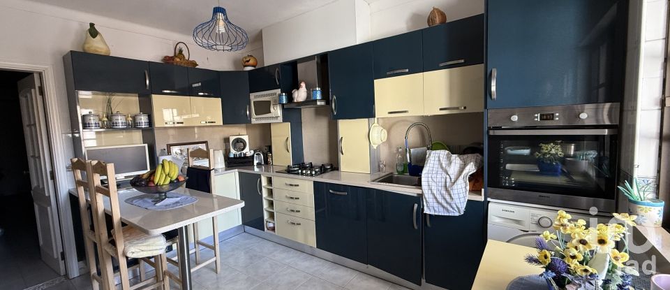 Moradia T3 em Alcantarilha e Pêra de 186 m²