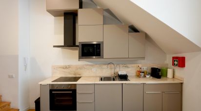 Maison de ville T5 à Glória E Vera Cruz de 218 m²