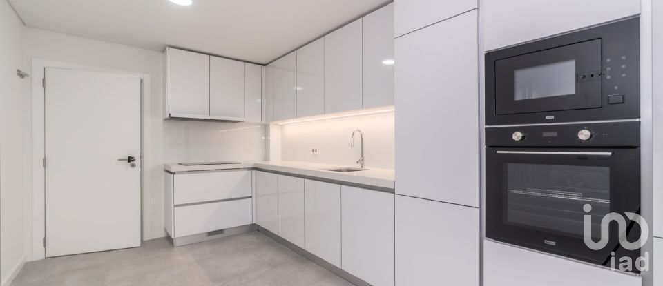 Appartement T2 à Tavarede de 96 m²