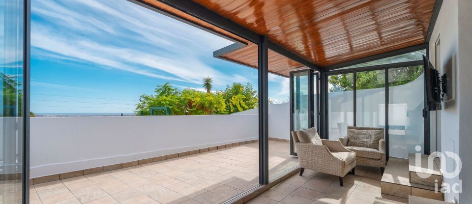 House T2 in Santa Bárbara de Nexe of 45 m²