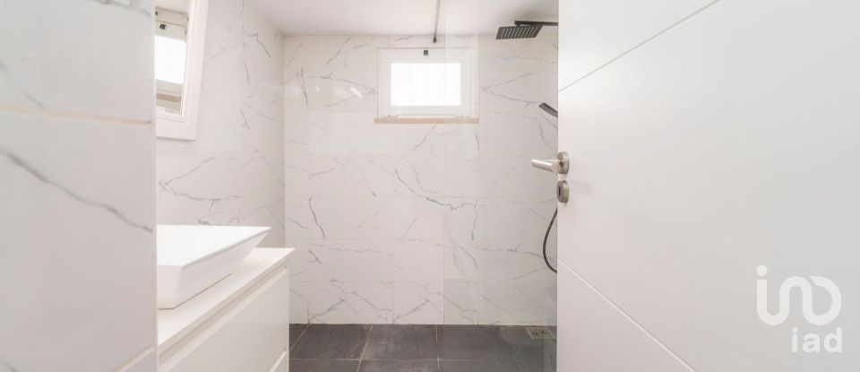 House T2 in Santa Bárbara de Nexe of 45 m²